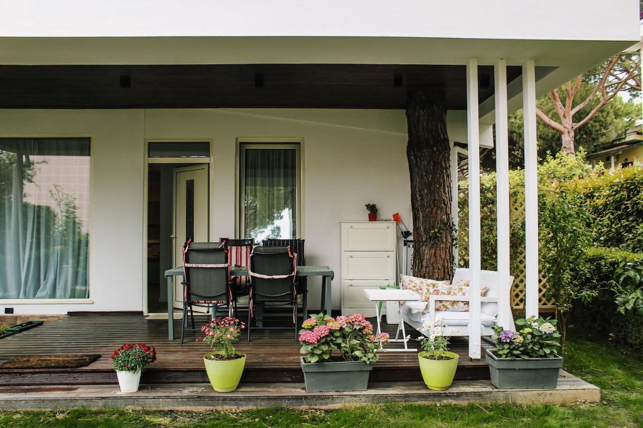 Ivy Lalzi Bay Beach House Durrës 外观 照片
