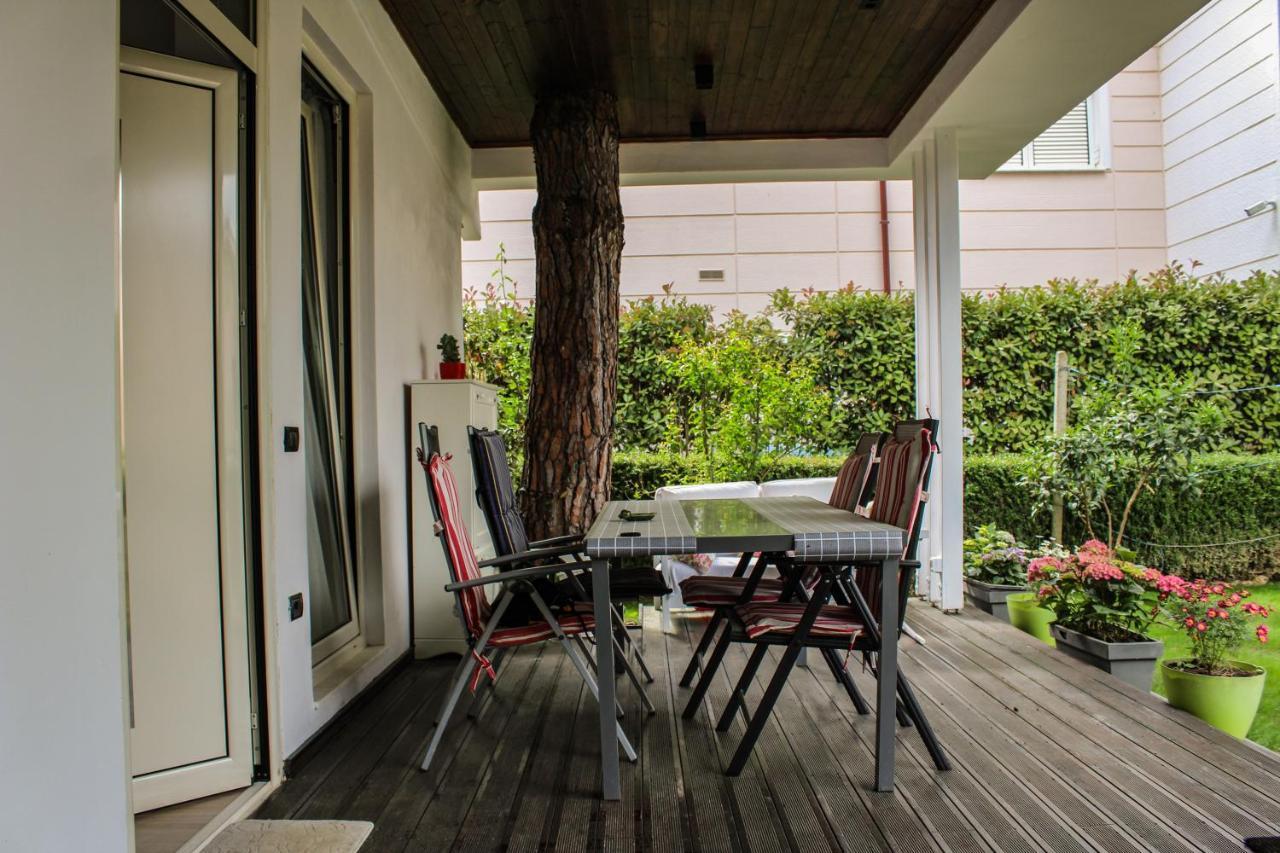 Ivy Lalzi Bay Beach House Durrës 外观 照片