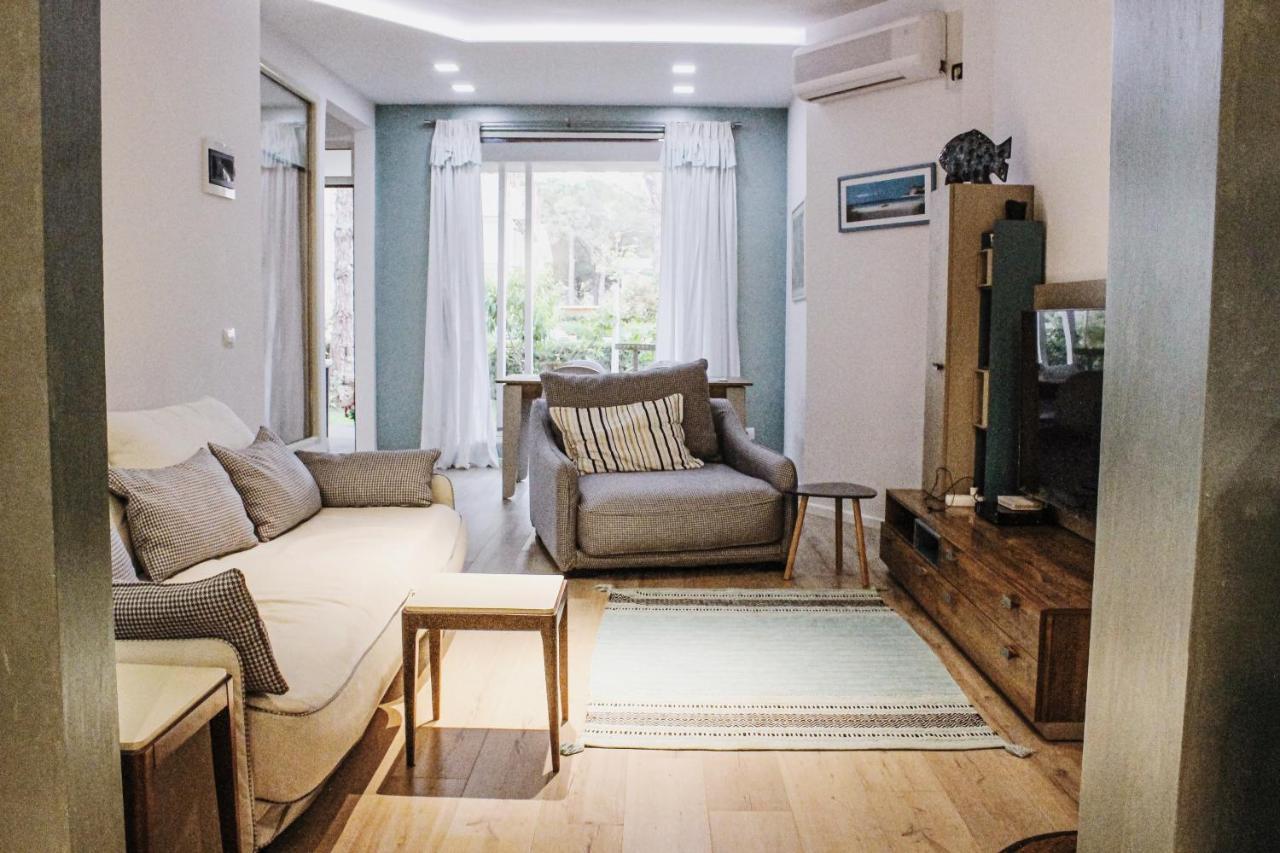 Ivy Lalzi Bay Beach House Durrës 外观 照片